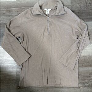 H&M Beige Half-Zip ribbed pullover. Size XS